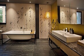 Room12