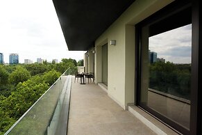 Room12