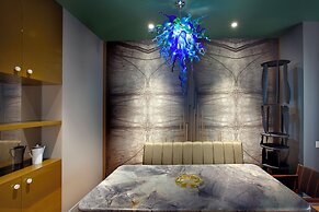 Room12
