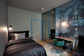 Room12