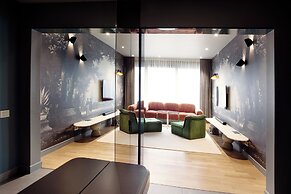 Room12