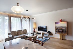 Room12