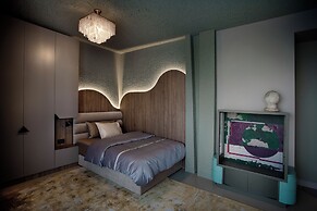 Room12