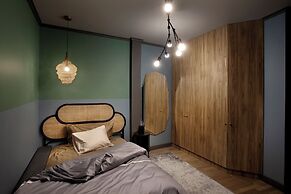 Room12