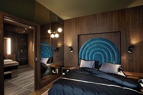 Room12