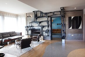 Room12