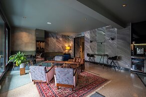 Room12