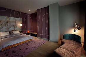 Room12