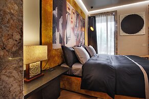 Room12