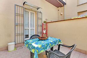 Alessia's Flat - San Bernardino