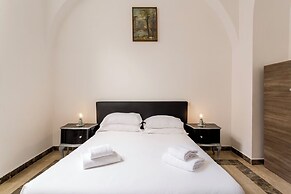 Sanniti's Apartments