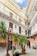 Sanniti's Apartments