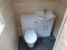 Beautiful and Cosy Pod Saintives