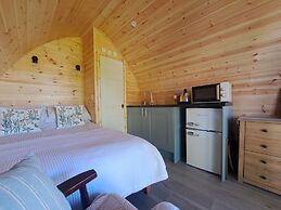 Beautiful and Cosy Pod Saintives