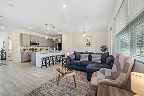 1080 Plantation Lane