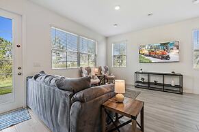 1080 Plantation Lane