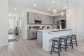 1080 Plantation Lane