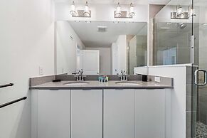 1080 Plantation Lane