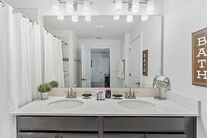 1570 Sandbagger Drive