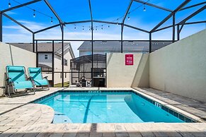 1640 Tropical Palms Circle