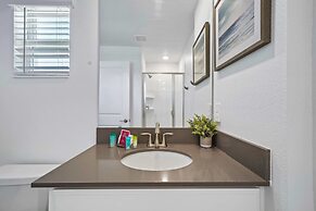 1142 Kingsbarn Street