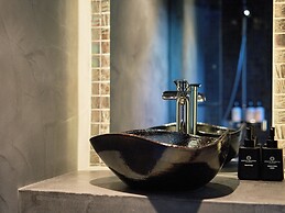 Kyoto Machiya Kamogawa Gardens