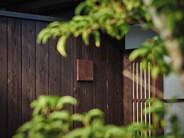 Kyoto Machiya Kamogawa Gardens