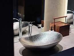 Kyoto Machiya Kamogawa Gardens