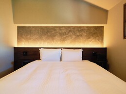 Kyoto Machiya Kamogawa Gardens