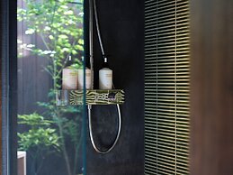 Kyoto Machiya Kamogawa Gardens