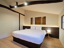 Kyoto Machiya Kamogawa Gardens