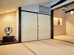 Kyoto Machiya Kamogawa Gardens