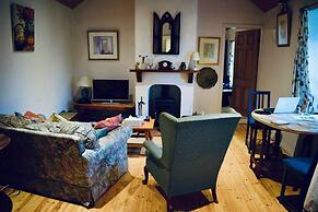 Secret Cottage by the Sea Kilbrittain Co Cork