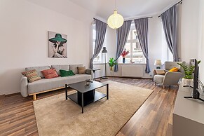 RentPlanet - plac Uniwersytecki