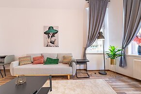 RentPlanet - plac Uniwersytecki