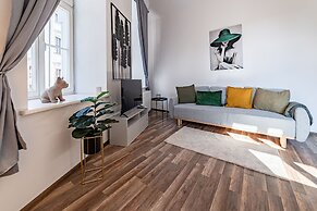 RentPlanet - plac Uniwersytecki