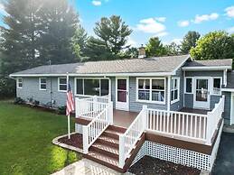 Serenity Shores, Tranquil Retreat in Traverse City