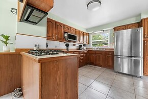 Serenity Shores, Tranquil Retreat in Traverse City