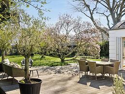 Sanders Swan - Marvellous Villa Close to the Center of Copenhagen