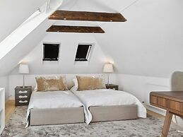Sanders Swan - Marvellous Villa Close to the Center of Copenhagen