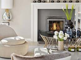 Sanders Swan - Marvellous Villa Close to the Center of Copenhagen