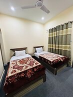 Chandi Hotel and Apartments