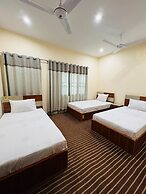 Chandi Hotel and Apartments