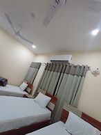 Chandi Hotel and Apartments