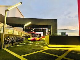 Velocity Suites KL Homestay