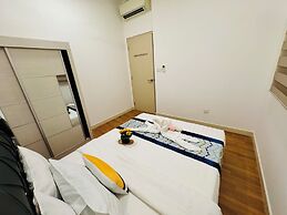 Velocity Suites KL Homestay