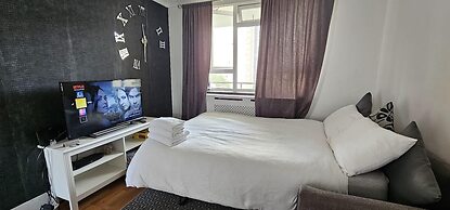 Sunny Home in Central London