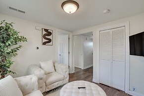 Dog-friendly Blue Island Apt w/ Backyard!