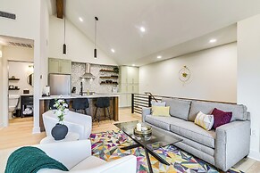 Walk to Shops & Restaurants: Chic Galveston Studio