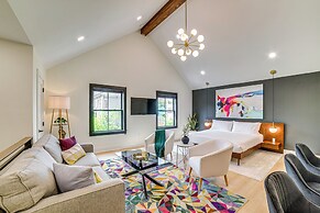 Walk to Shops & Restaurants: Chic Galveston Studio